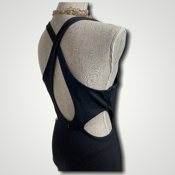 Zara Strappy, cleavage Dress Medium - Picture 2 of 12